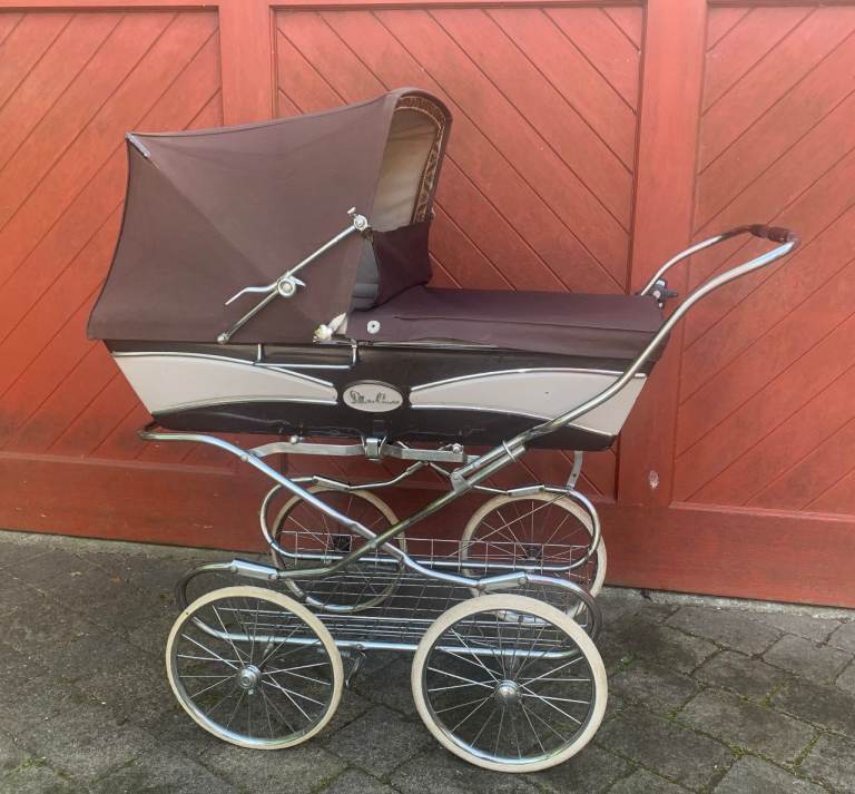 Silver Cross Pram Vintage Good Condition For Sale