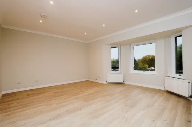 2Bedrooms, 1Bathrooms Birch View, Bearsden G61 2BT, Glasgow