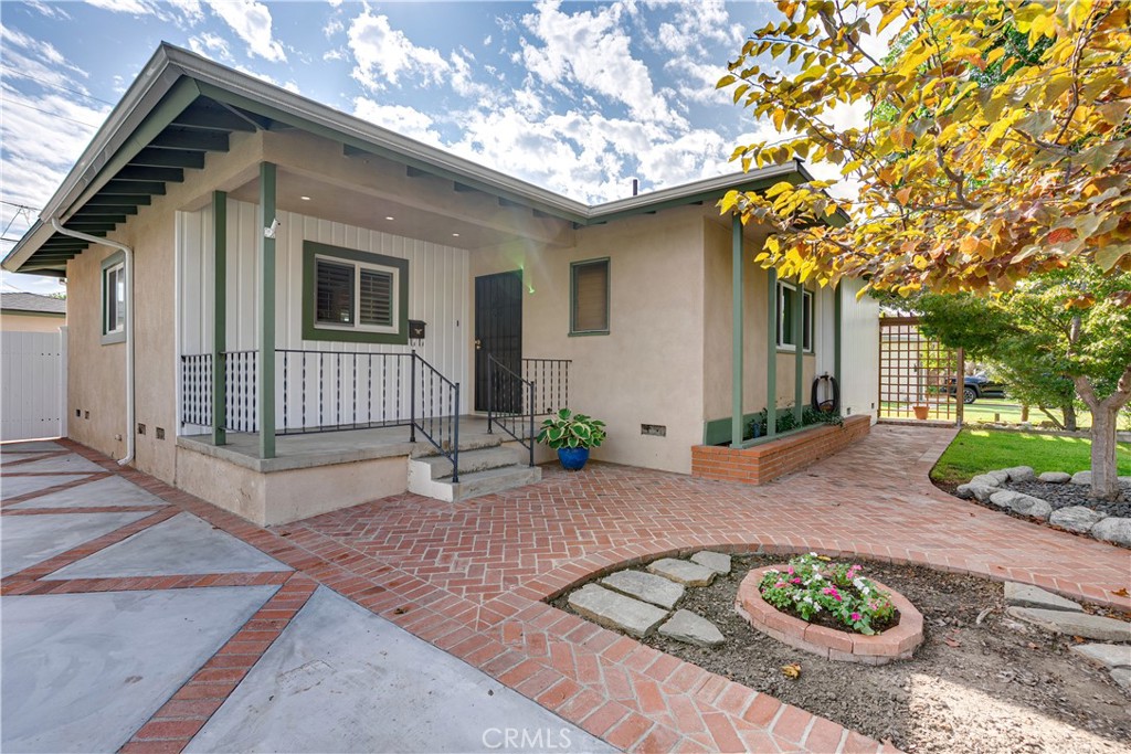 2928 Ladoga Ave Long Beach CA, 9081563868548364931121