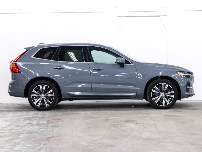 2022 Volvo XC6064255358879362121
