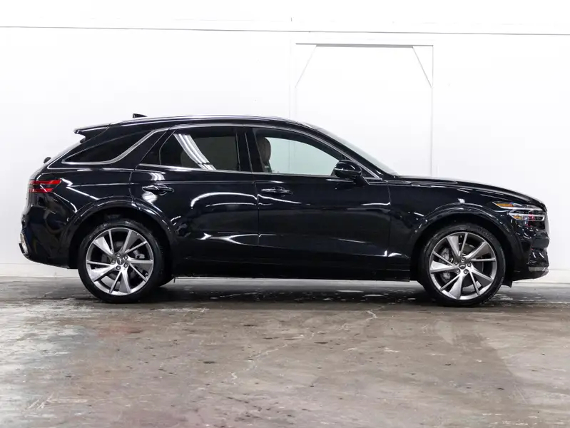 2024 Genesis GV70
