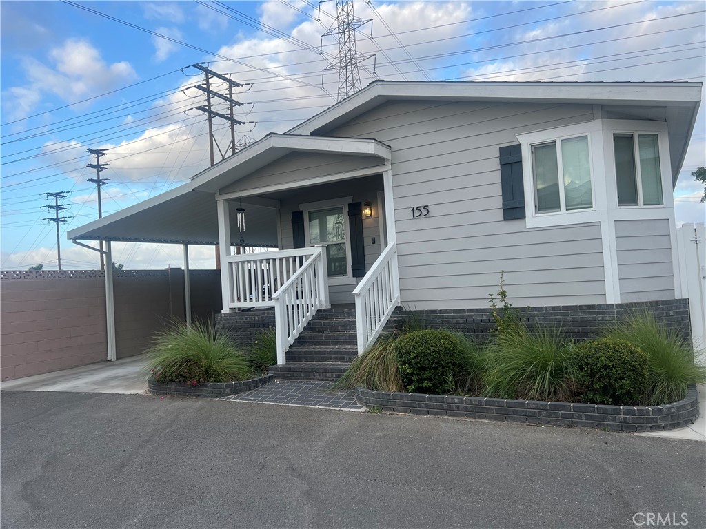 8681 Katella Stanton CA, 9068064130172680833120