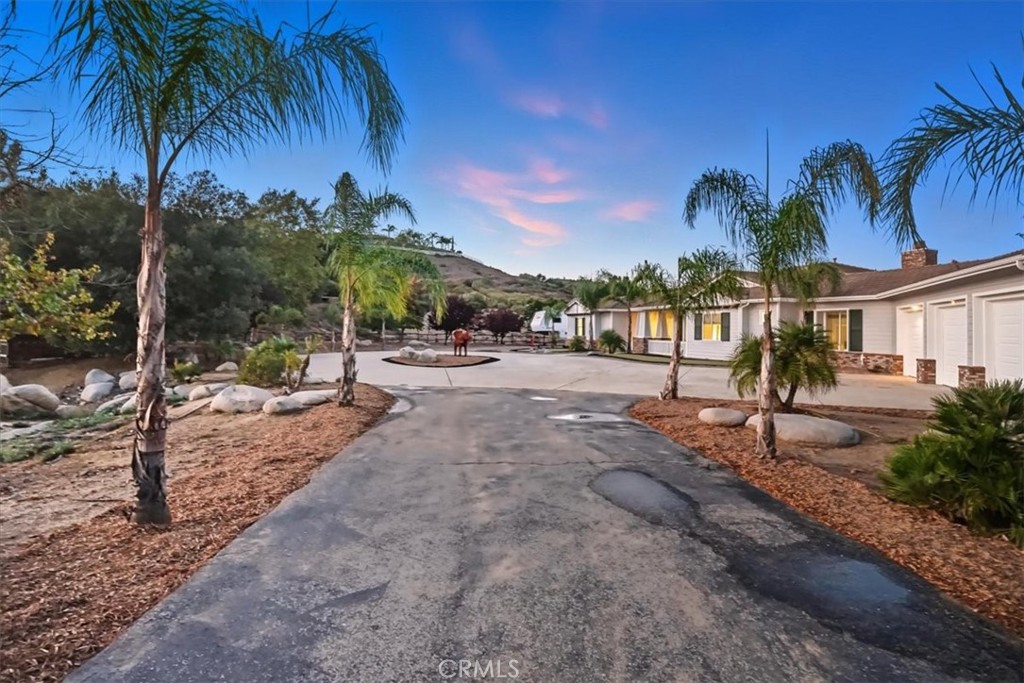 21855 The Trails Circle, Murrieta CA, 9256264122012503810120