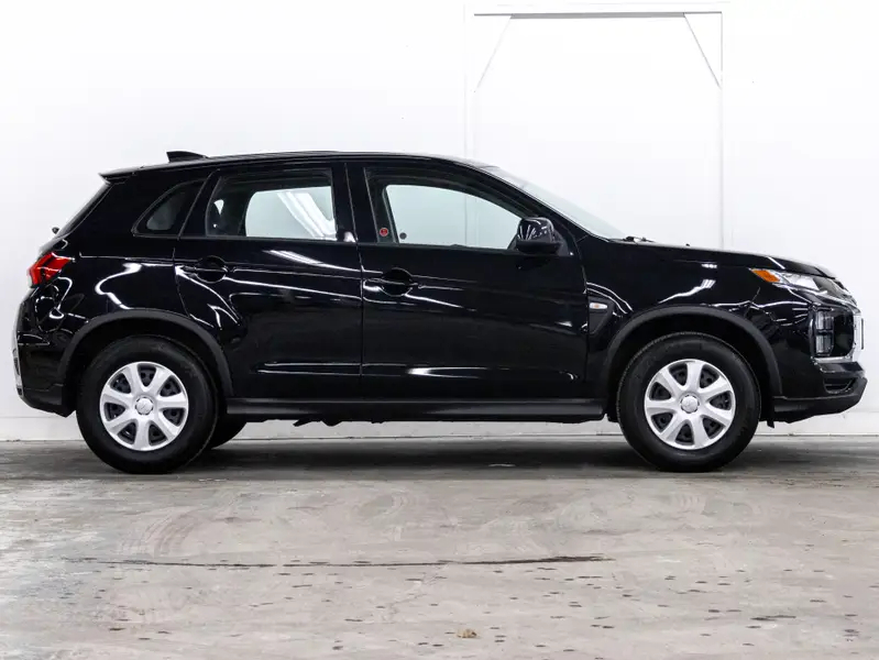2023 Mitsubishi RVR