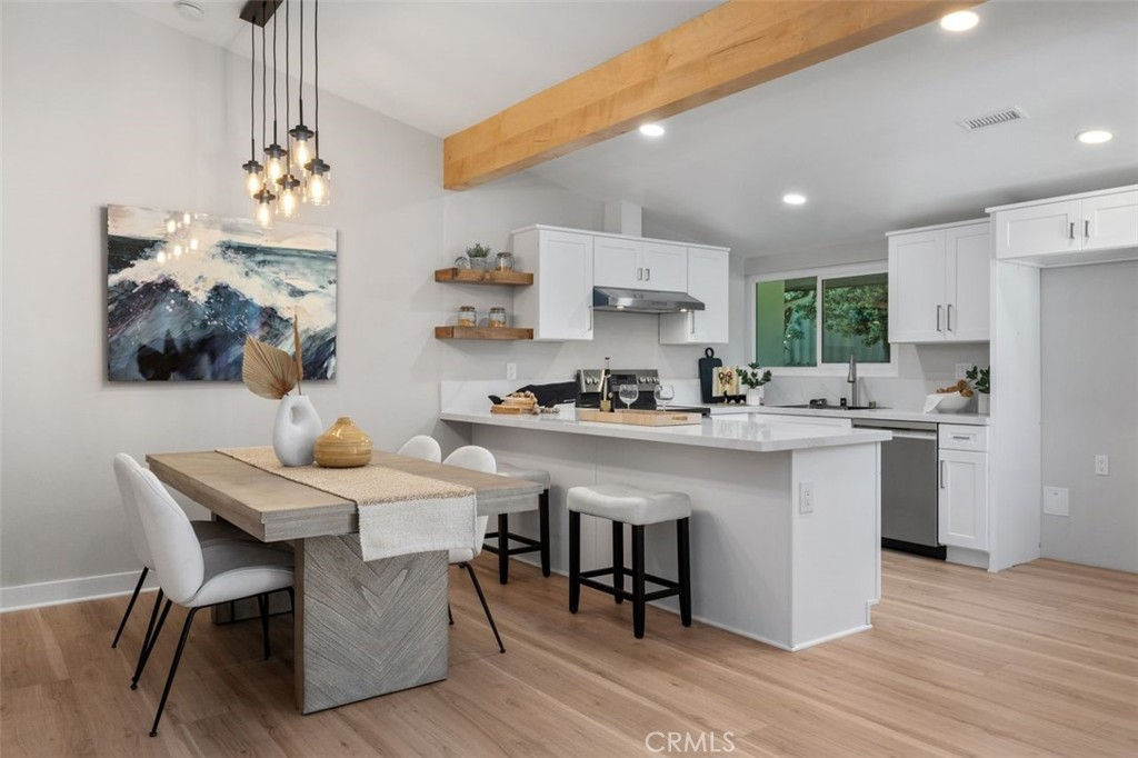 4305 Hilaria, Newport Beach CA, 9266363588588992259120