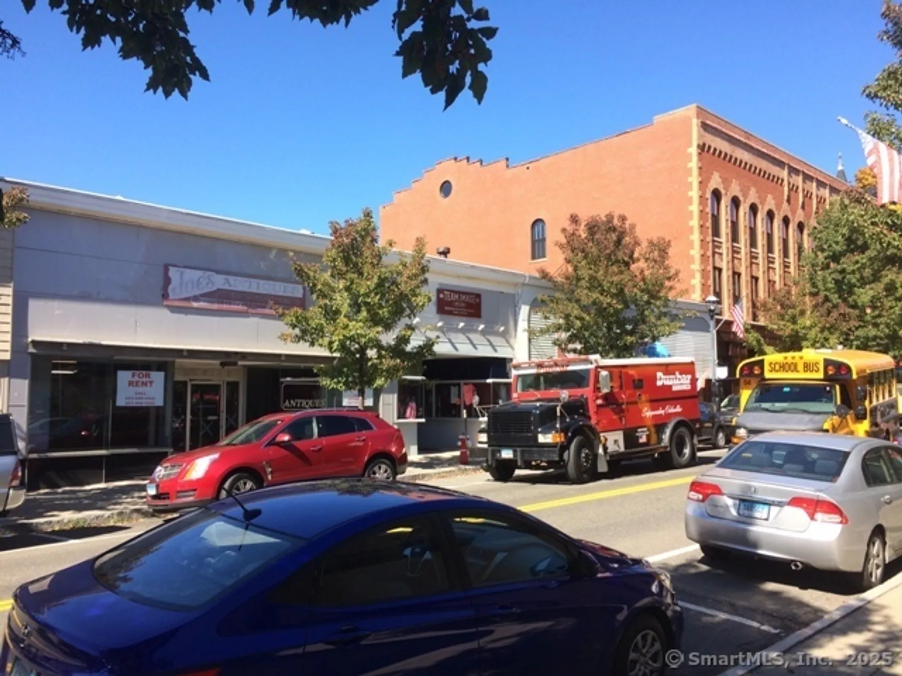 158 Church Street, 162