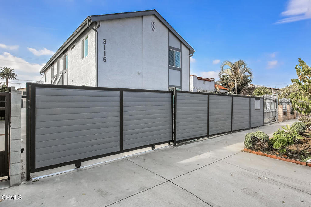 $2,600/mes 3116 Casitas Avenue 3 Los Angeles CA, 9003964098521147905122