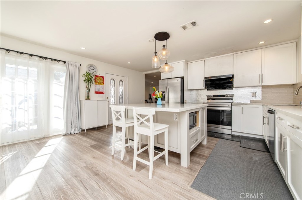 6709 Wheeler, La Verne CA, 9175064098298943874122