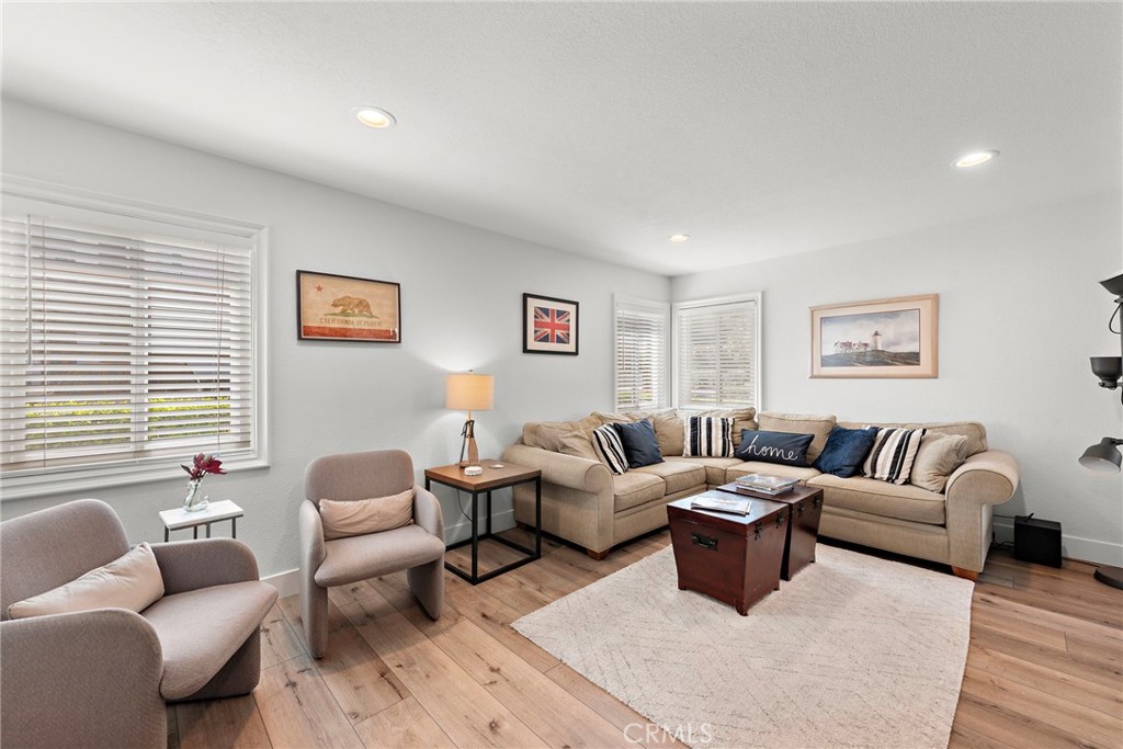 68 c Corniche Drive C Dana Point CA, 9262964108162882306120