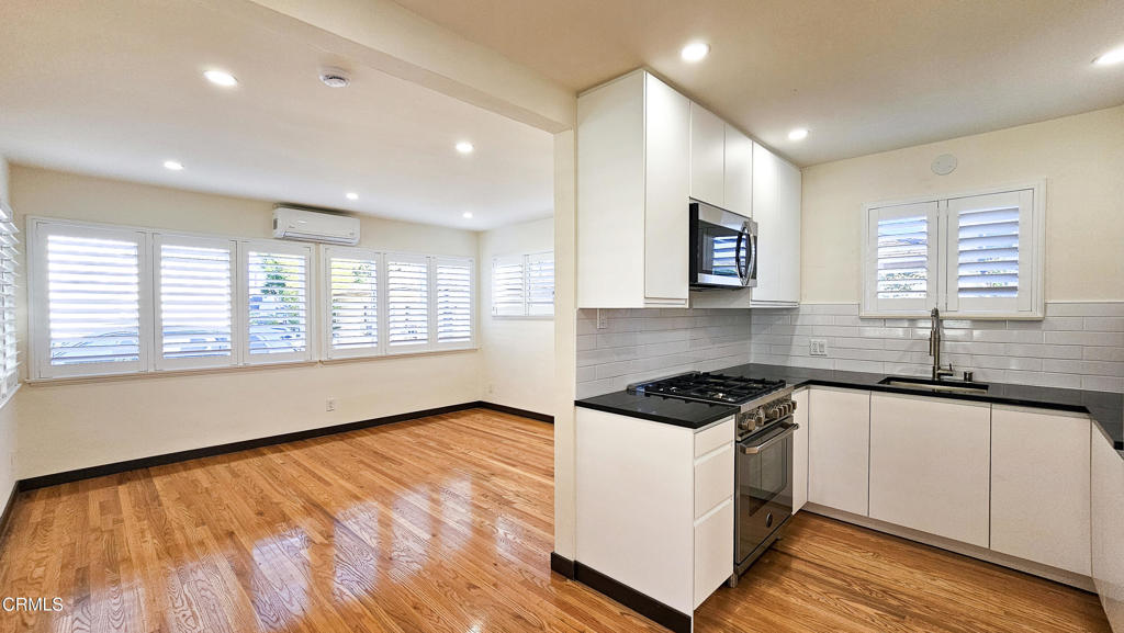 $2,700/mes 1655 N Allen Avenue Pasadena CA, 9110464098298426370122