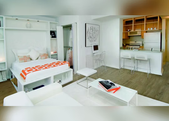 Avalon Clinton, New York Studio64222393343746123