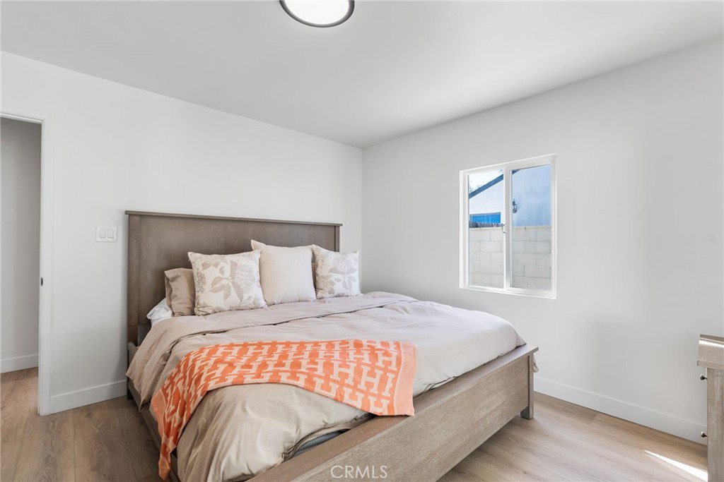 1953 Federal Avenue Costa Mesa CA, 9262763669618347521120