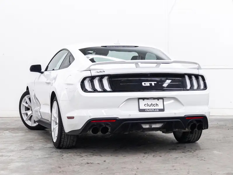 2022 Ford Mustang64088096075011123