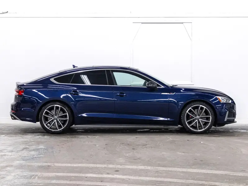 2018 Audi S564175923625987124