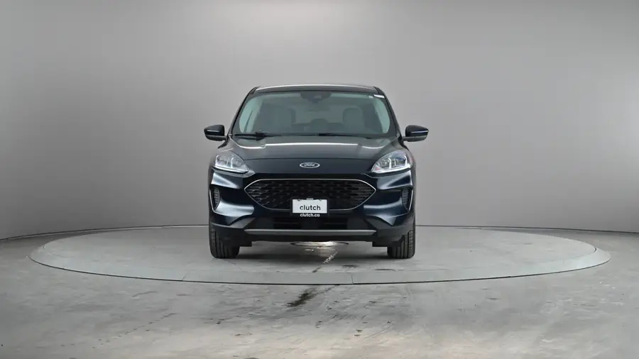 2021 Ford Escape64741948145795121