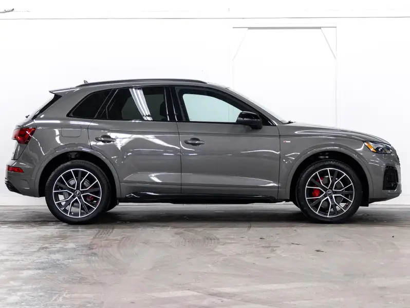 2024 Audi Q564376685408258124