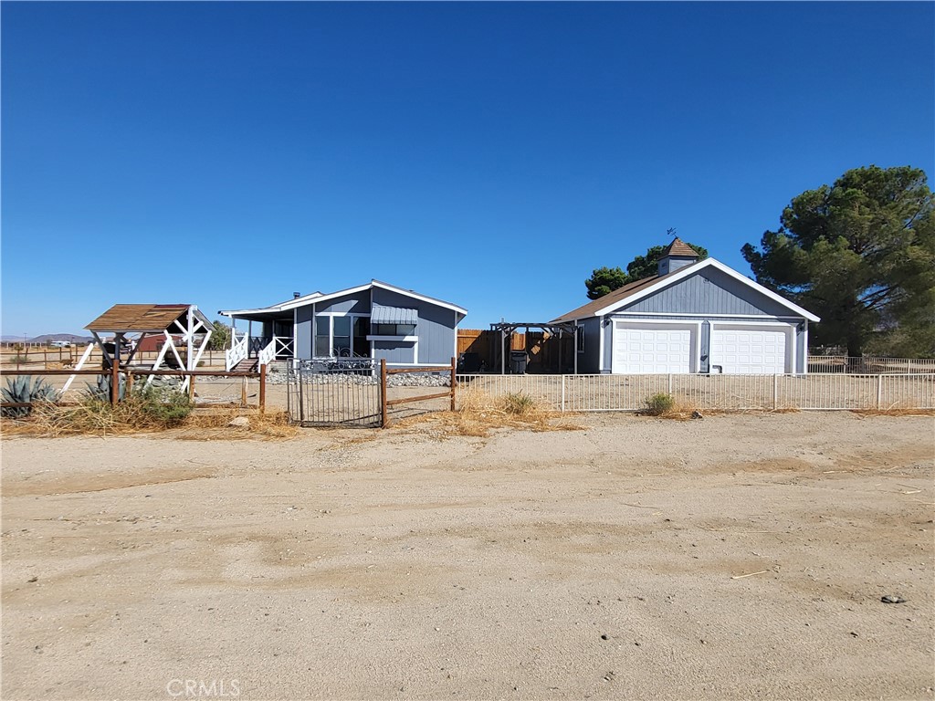 33391 165th E Llano CA, 9354464068786672643120