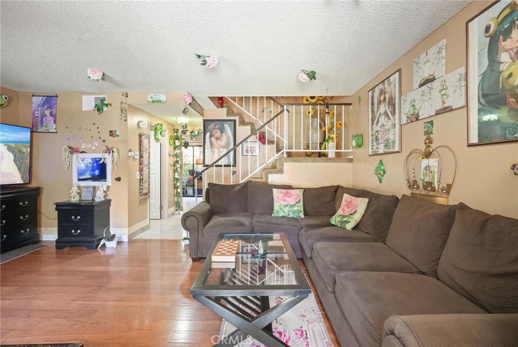 13540 Hubbard Street 21, Sylmar CA, 9134263865868973185120