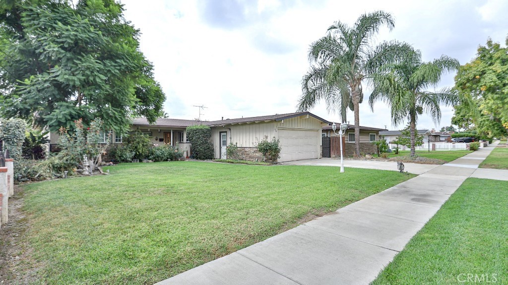 428 W 8th St, Upland CA, 9178664099959659137121