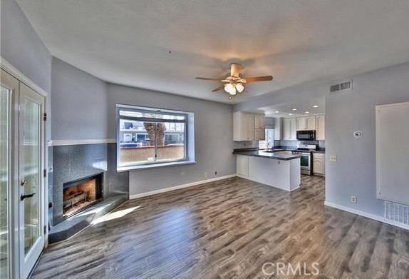 202 10th Street Huntington Beach CA, 9264863711092565763122