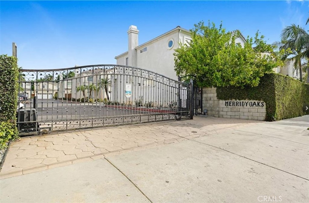 17755 Merridy Northridge CA, 9132564078143053187121