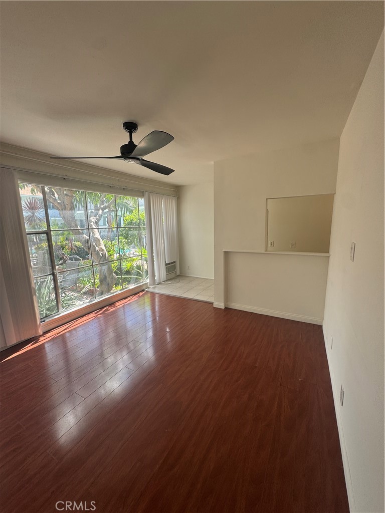 285 N Garfield Avenue 17B Pasadena CA, 9110164119016215682120