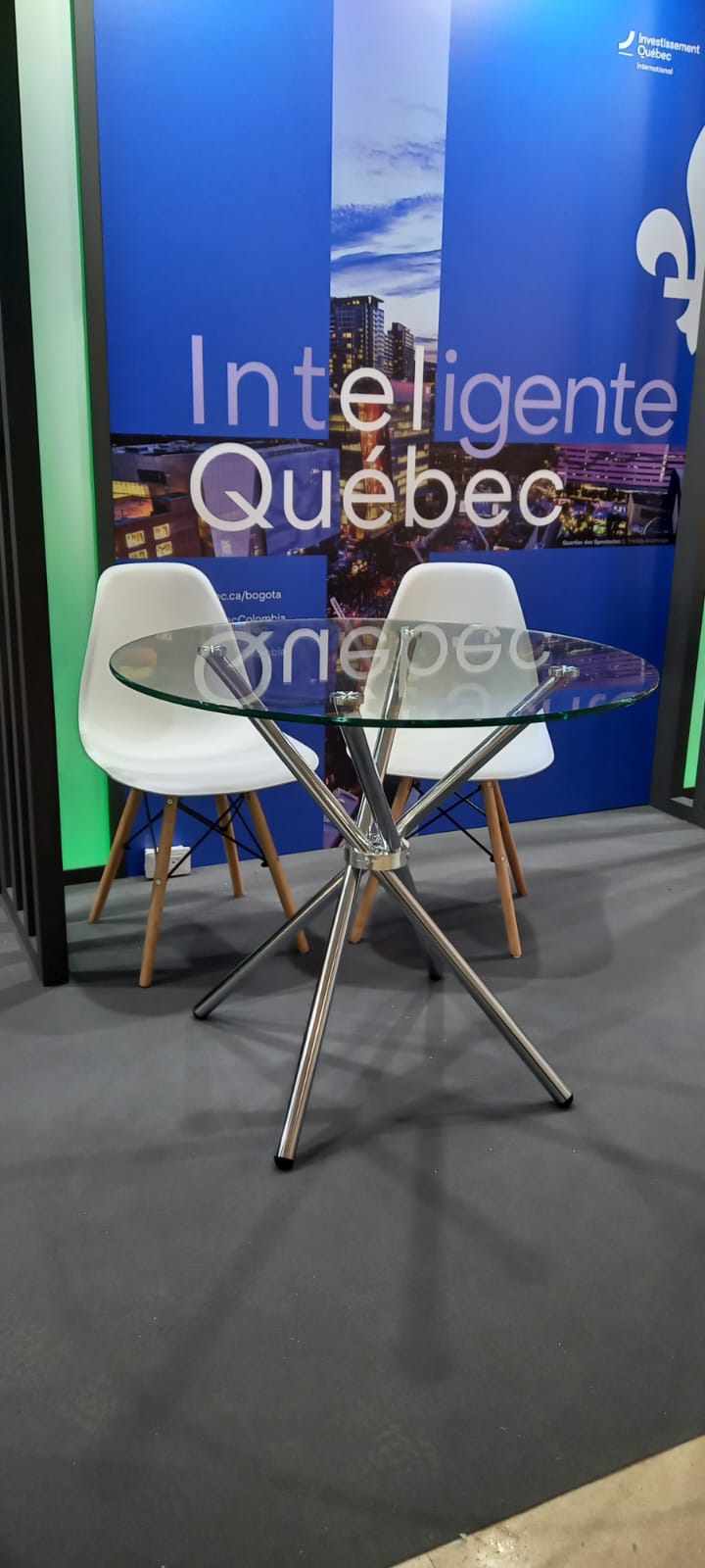 Ofrecer Alquiler de Mobiliario para Eventos y Stands