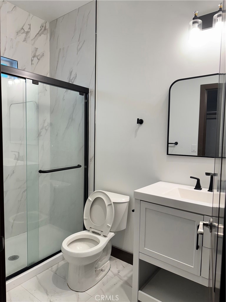 $3,650/month 5830 1/2 N Vista Street San Gabriel CA, 9177564134779608451121
