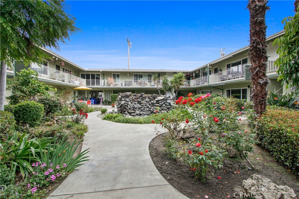 939 E Appleton Street 8 Long Beach CA, 9080264130984028289120