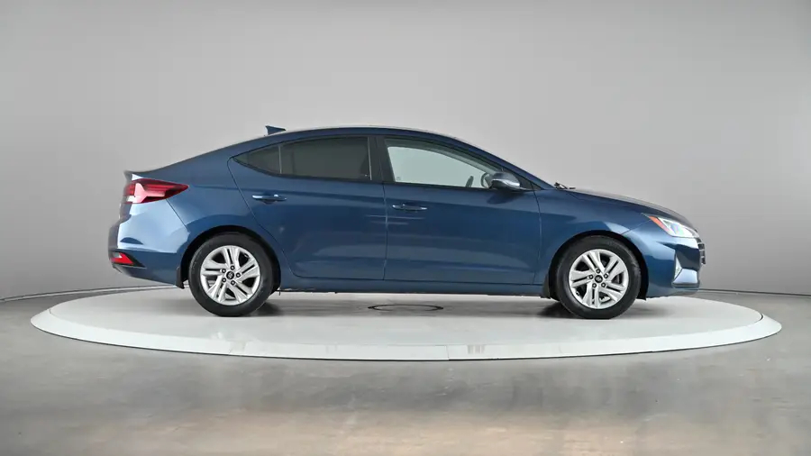 2019 Hyundai Elantra63535434434049124