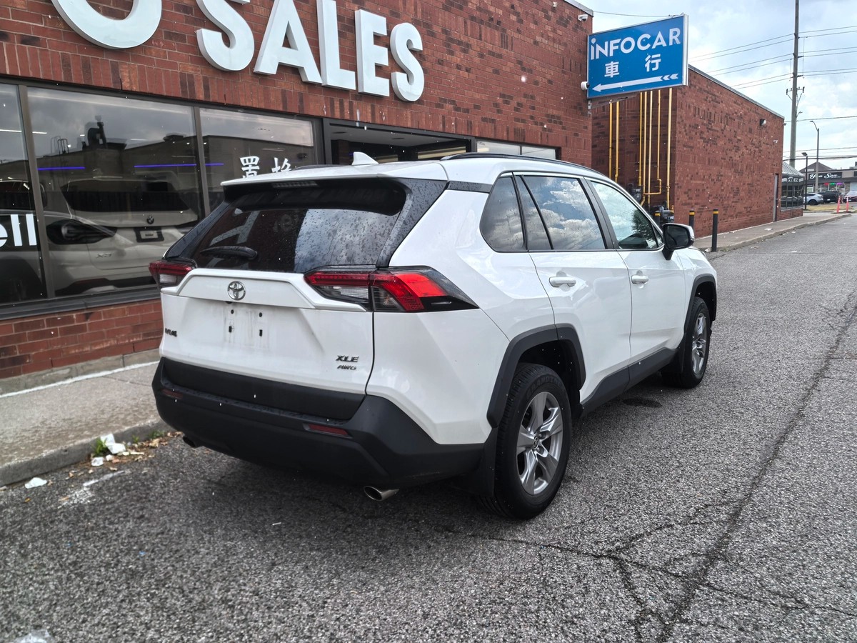 ﻿2022﻿ ﻿Toyota﻿ ﻿RAV4﻿ ﻿XLE64135615476099121
