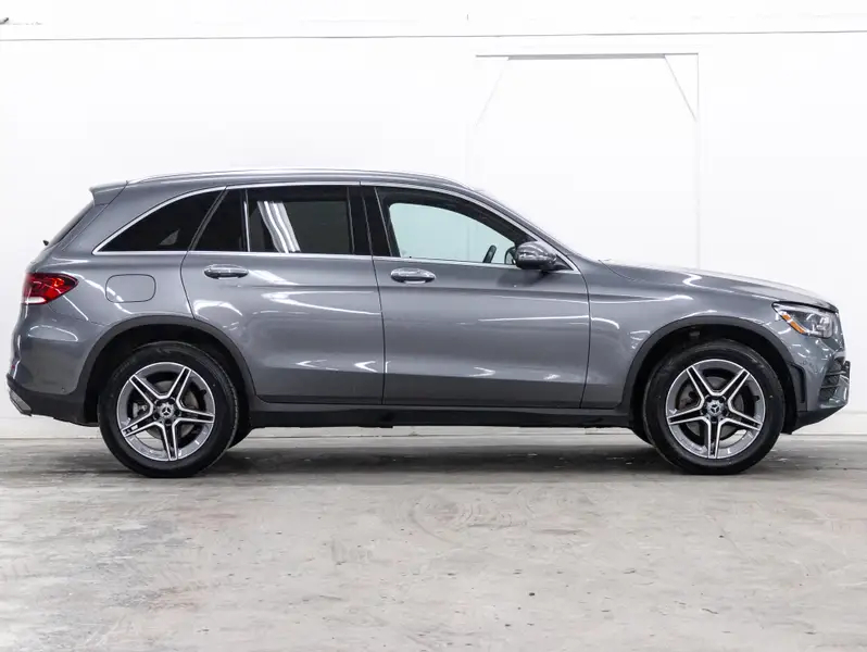 2022 Mercedes-Benz GLC63722469875715122