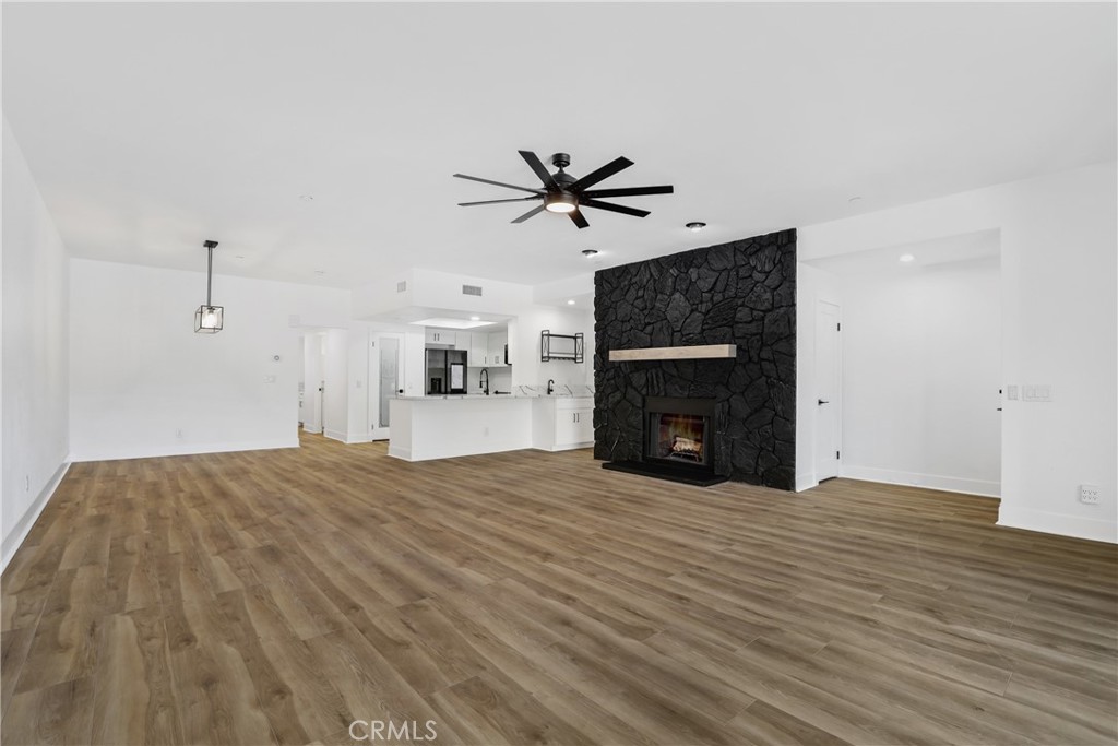 22570 Bass Place 11 Canyon Lake CA, 9258764119933018370120