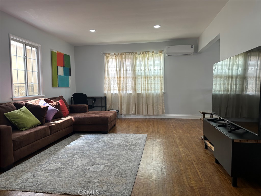$3,900/mes 1710 keeler Street Burbank CA, 9150464068178826498121
