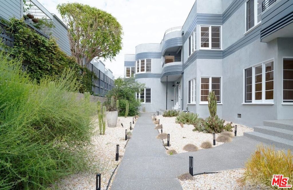 1021 17th Street A Santa Monica CA, 9040364099572032131120