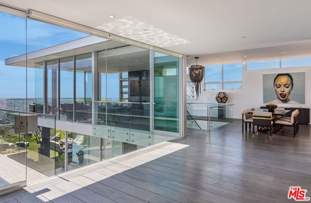 1474 Blue Jay Way Los Angeles CA, 9006963867141601793120