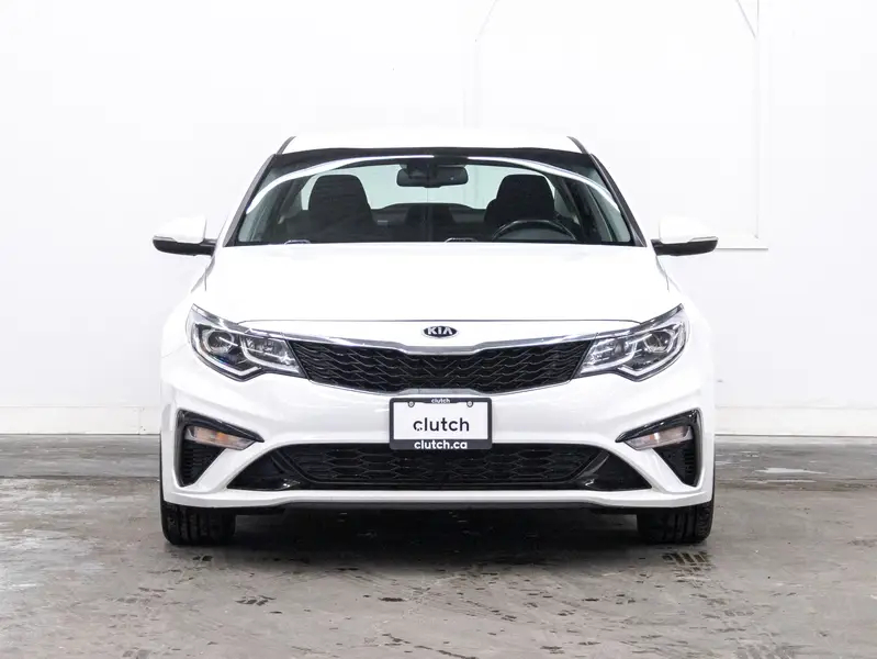 2019 Kia Optima64477850137089121