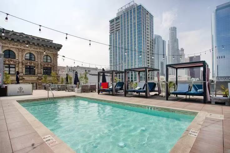 【Estudio en el centro de Los Ángeles】63270411912579123