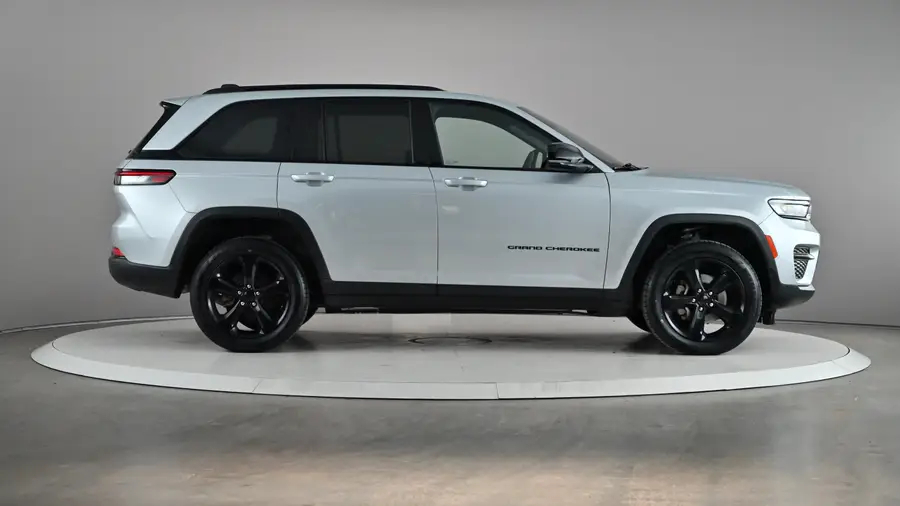 2023 Jeep Grand Cherokee64001338899075123