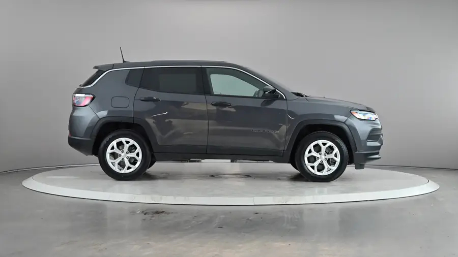 2024 Jeep Compass64266067369475123