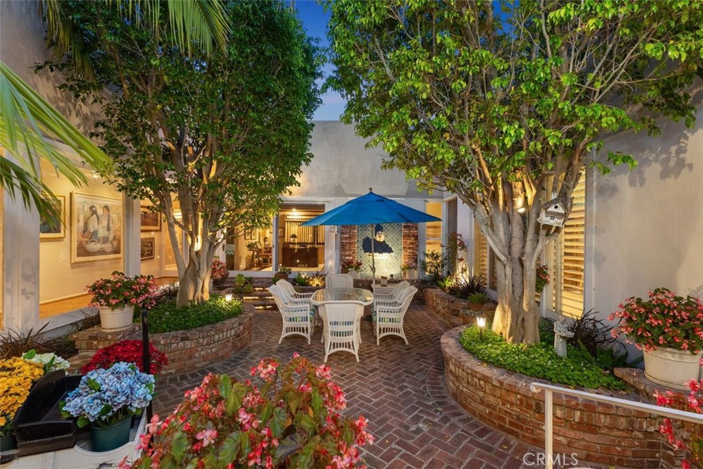 23 Lochmoor Lane, Newport Beach CA, 9266063645620288515122