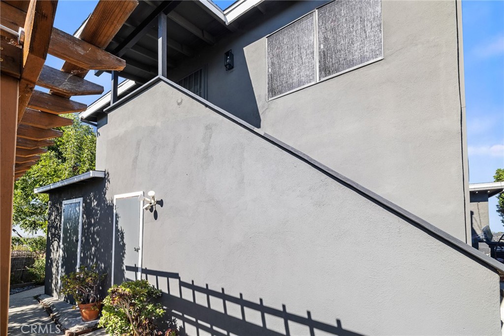 $3,000/month 3732 Dwiggins St City Terrace CA, 9006364134500814082122