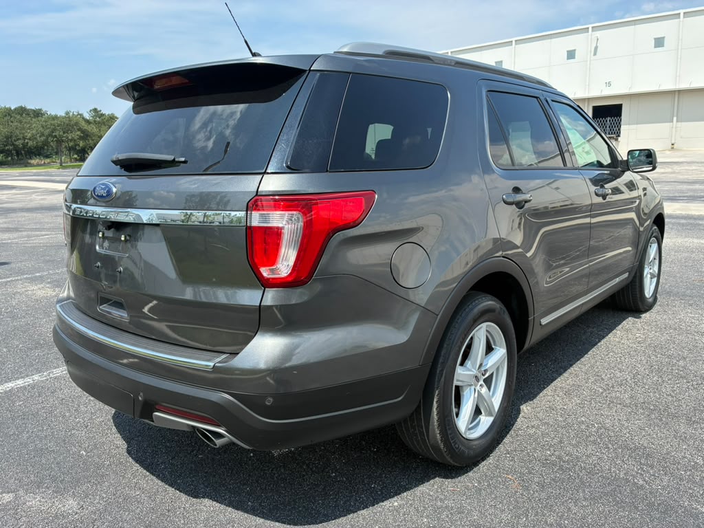 🏁2018 FORD EXPLORER XLT🏁5677797592170598412