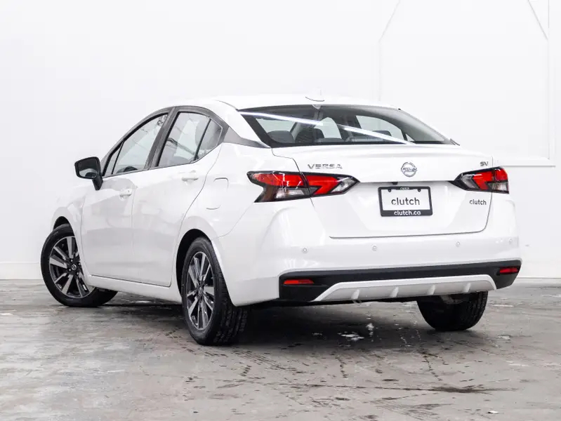 2021 Nissan Versa64167503637378123