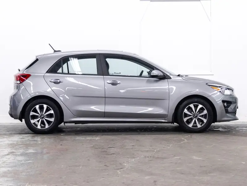2021 Kia Rio64385546390657125