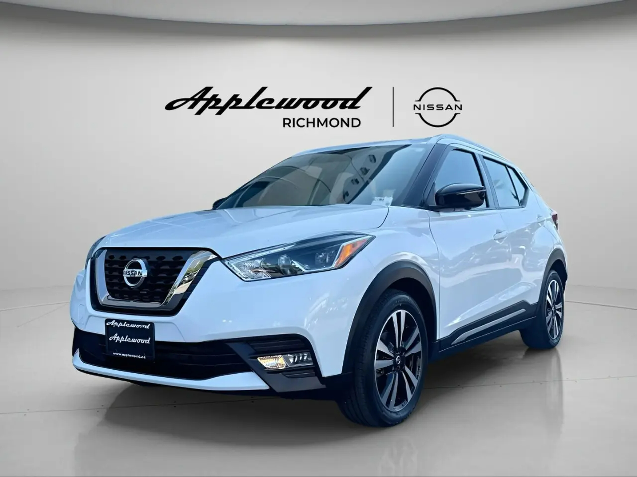 2019 Nissan® Kicks SR  •  51,193  kilómetros