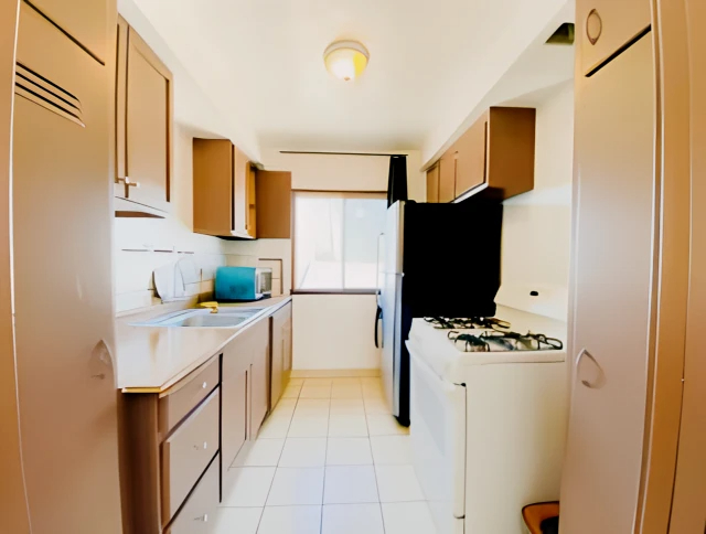 2020 Cloverfield Blvd #663399838053635122