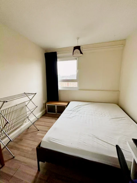 Standard Room 1 Hornchurch Court, Manchester