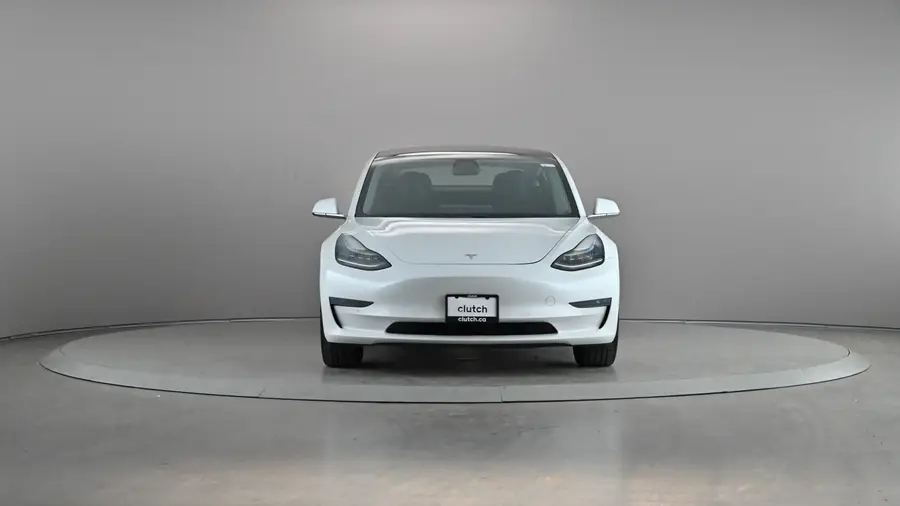 2019 Tesla Model 364574087643139121
