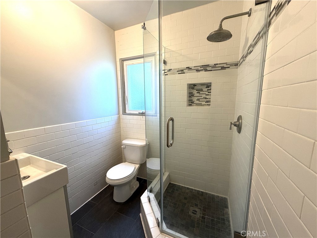 5907 S Citrus Avenue Los Angeles CA, 9004363867391248385122